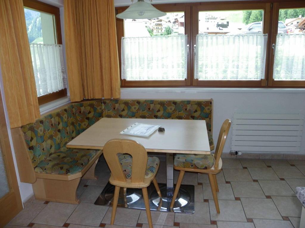 Chasa Vaidum Appartement Samnaun Kamer foto